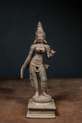 Lot 19 - LARGE STANDING SHRI DEVI BRONZE NEPAL 16TH CENTURY