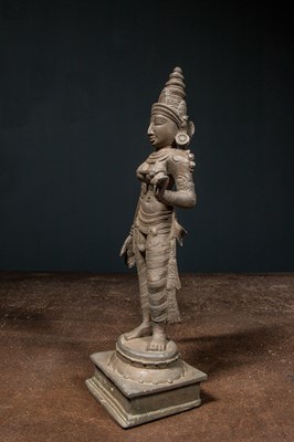 Lot 19 - LARGE STANDING SHRI DEVI BRONZE NEPAL 16TH CENTURY