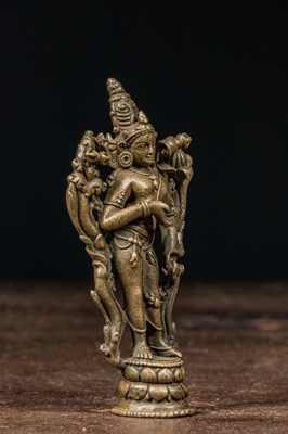 Lot 53 - EARLY STANDING BRONZE VAJRSATTVA TIBET 12TH CENTURY PALA DYNASTY