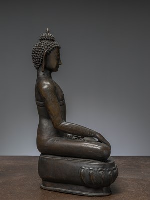 Lot 85 - A LARGE BRONZE FIGURE OF BUDDHA ŚĀKYAMUNI NEPAL 18TH CENTURY