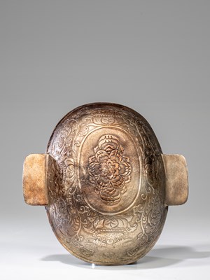Lot 20 - EAR CUP WITH FLOWERS AND BIRDS