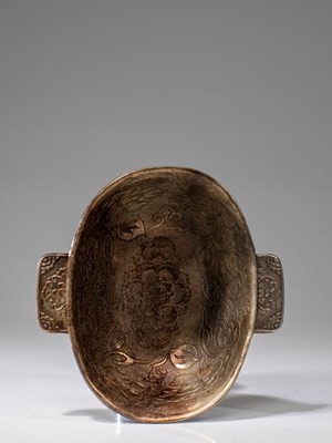 Lot 20 - EAR CUP WITH FLOWERS AND BIRDS
