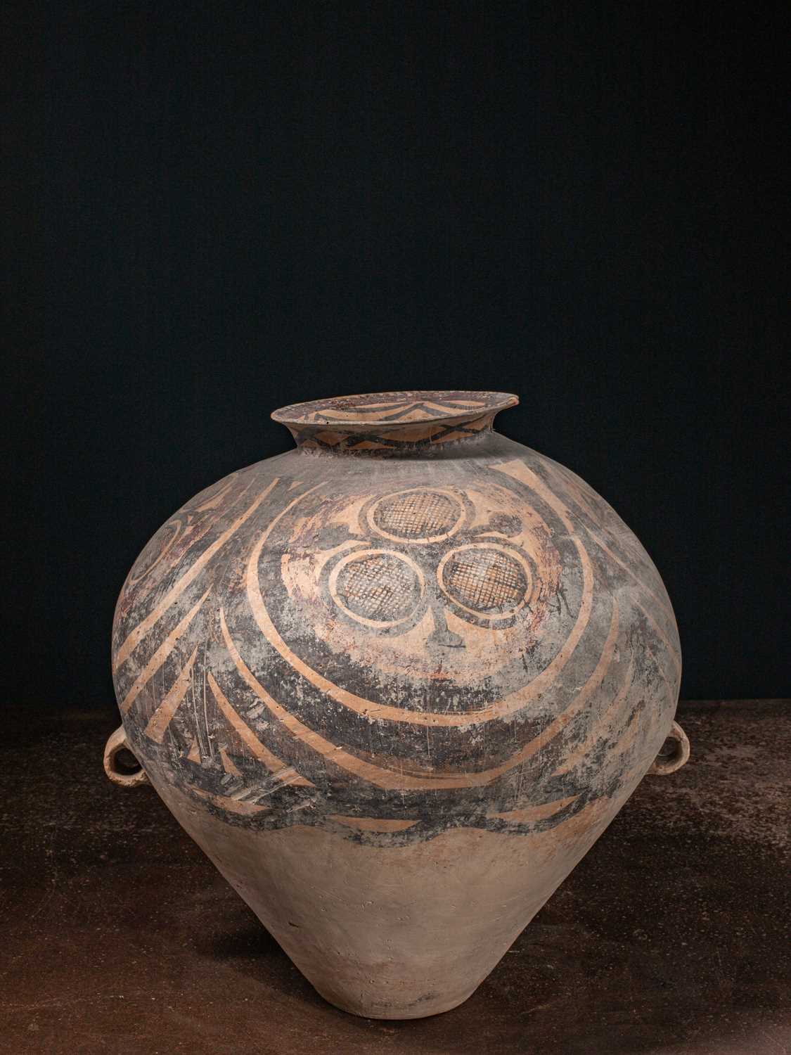 Lot 20 - (R) A LARGE RARE CHINESE HONG-SHAN NEOLYTHIC STORAGE POT, 3300-2000 BC