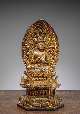 Lot 410 - (R) BUDDHA VAIROCANA WOOD GILT JAPAN LATE EDO-PERIOD 1780 - 1820'S