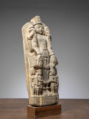 Lot 40 - (R) STANDING STONE VISHNU INDIA RAJASTAN DATED 1538