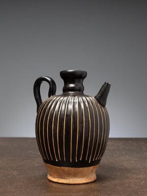 Lot 49 - (R) A WINE JUG, BROWN HENAN GLAZE, 12TH CENTURY, SONG DYNASTY CHINA