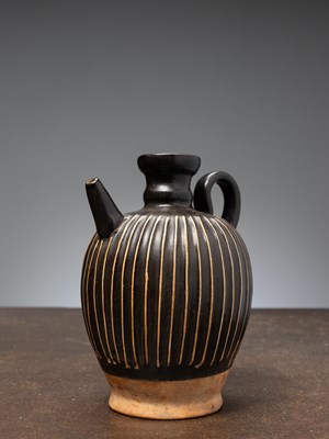 Lot 76 - (R) BULBOUS WINE JUG BROWN HENAN GLAZE, 12TH CENTURY SONG DYNASTY CHINA