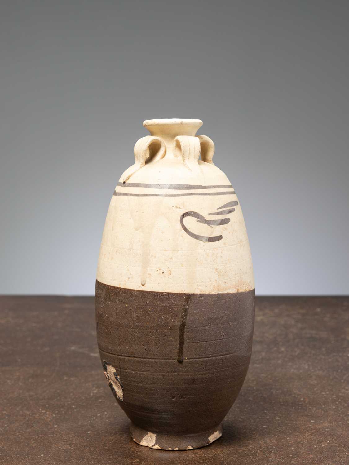 Lot 70 - (R) CHIZCHOU CERAMIC VASE, WAVE PATTERN, SONG-YUAN, CHINA