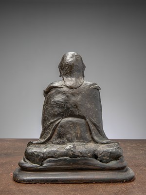 Lot 18 - (R) SEATED BRONZE WARRIOR ZHENWU (CHEN WU) , CHINA MING DYNASTY (1364-1644)
