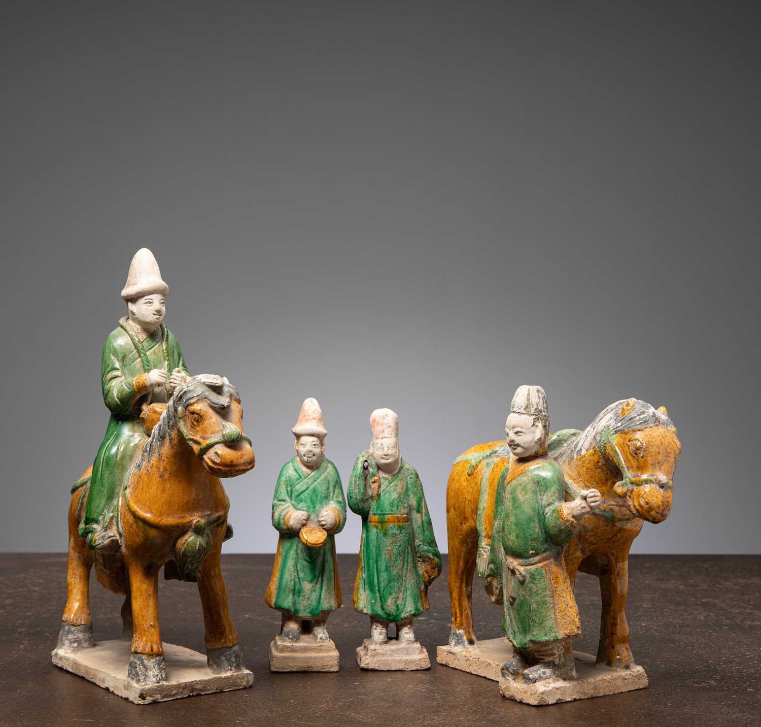 Lot 48 - (R) A CHINESE DELEGATION, GLAZED CERAMIC, CHINA, MING DYNASTY, 15TH TO 16TH CENTURY