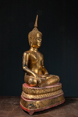 Lot 43 - (R) SEATED COLD GILT BRONZE BUDDHA THAILAND 19TH CENTURY