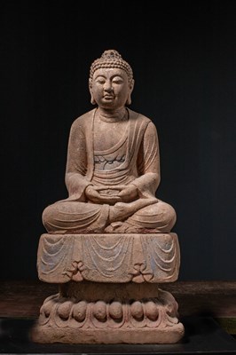 Lot 133 - (R) A LARGE SEATED CHINESE STONE BUDDHA, NORTHERN QI DYNASTY (550-577)