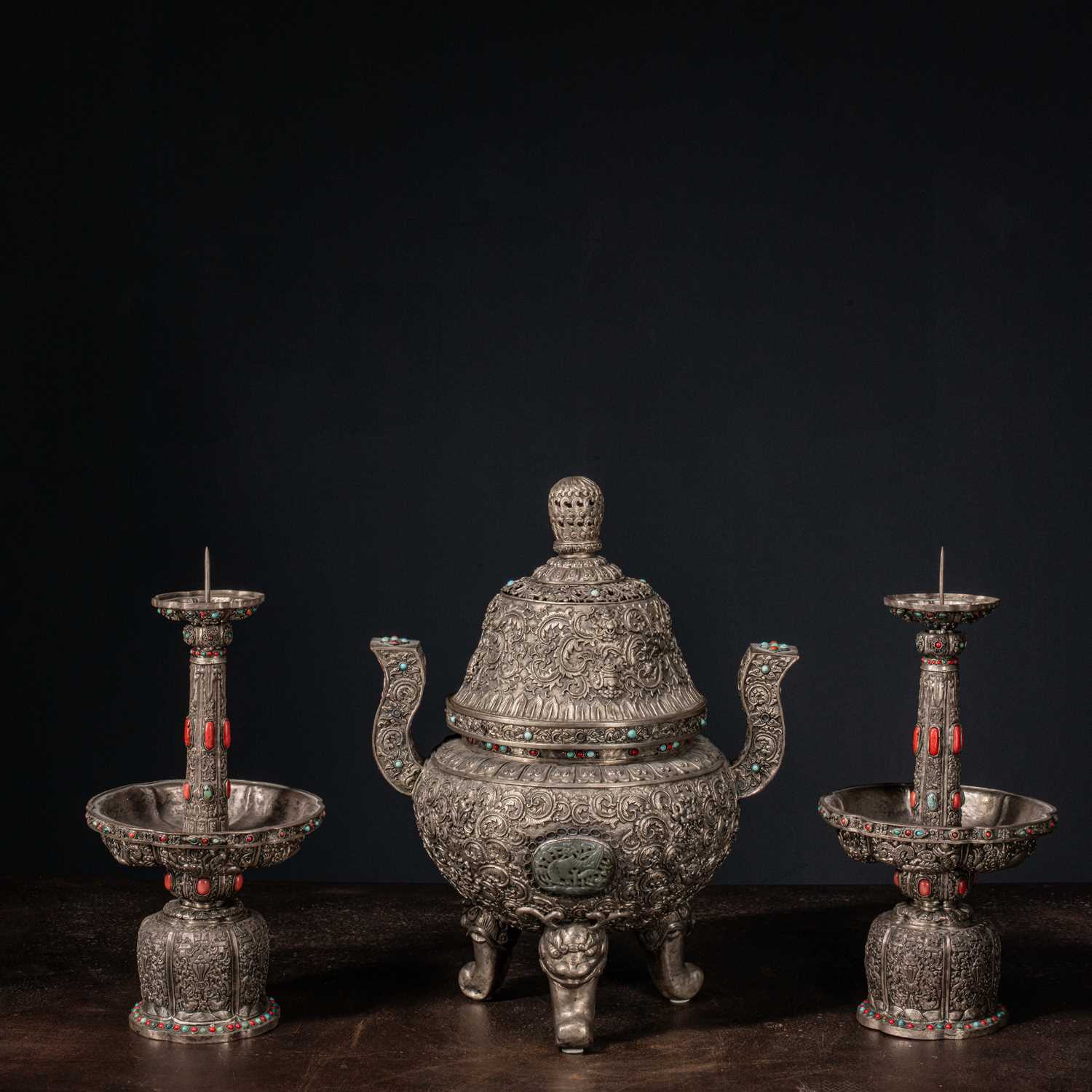 Lot 29 - (R) SINO MONGOLIAN ALTAR SET SILVER WITH STONES MIDDLE OF 19TH CENTURY