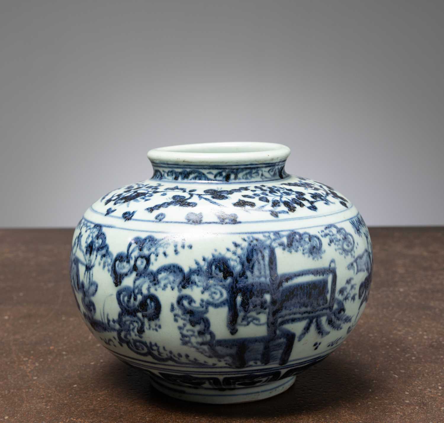 Lot 41 - (R) CHINESE BLUE AND WHITE JAR LATE MING TO EARLY QING DYNASTY 17TH CENTURY