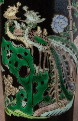 Lot 91 - (R) A SMALL RUOHAN VASE, FAMILLE VERTE / FAMILLE NOIRE, CHINA, 1800