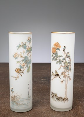 Lot 69 - (R) A PAIR FROST CLASS VASES, CHINA, EARLY 1900