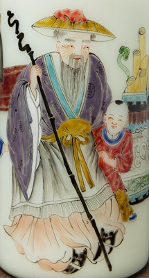 Lot 16 - (R) A BI-TONG BRUSH CUP, FAMILLE ROSE, ENAMEL ON GLASS, CHINA, CHIEN LUNG, 19TH CENTURY