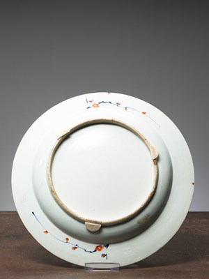 Lot 22 - (R) BIG IMARI CHARGER, CHINA, APPROXIMATELY 1720 TO 1730