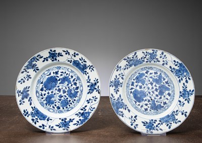 Lot 250 - (R) A PAIR BLUE AND WHITE PORCELAIN PLATES, CHINA, KANGXI , 1700