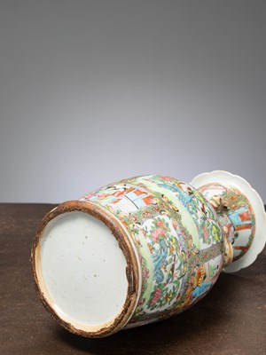 Lot 56 - (R) A BULBOUS FAMILLE ROSE VASE WITH GILT RELIEF HANDLES, CHINA , QING DYNASTY 19TH CENTURY