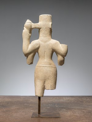 Lot 94 - (R) A SANDSTONE STATUE OF VISHNU, PHNOM DA STYLE, PRE KHMER, 8TH TO 9TH CENTURY