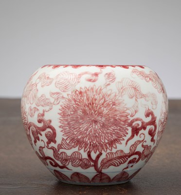 Lot 138 - A RED AND WHITE PORCELAIN BRUSH WASHER, CHINA, QING DYNASTY, KANGXI PERIOD