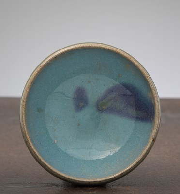 Lot 25 - A SMALL BLUE-GLAZED CHINESE BOWL, SONG DYNASTY, 12TH–13TH CENTURY