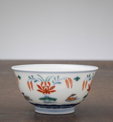 Lot 89 - A FINE DOUCAI PORCELAIN BOWL WITH LOTUS AND WATERFOWL, CHINA, YONGZHENG PERIOD