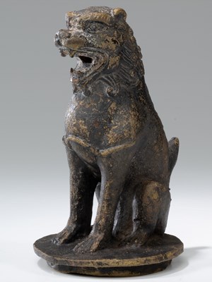 Lot 61 - ROARING LION