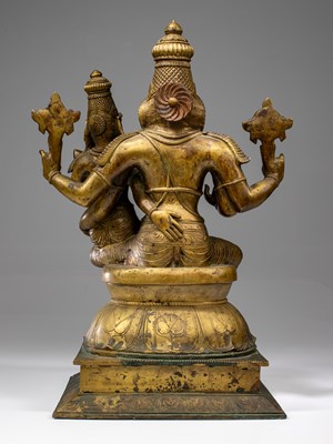 Lot 17 - VERY LARGE NARASHIMA WITH CONSORT SCULPTURE