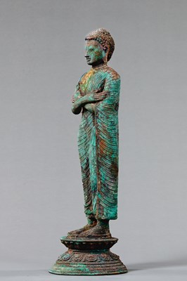 Lot 11 - STANDING BRONZE BUDDHA SRI LANGKA POSSIBLY POLONNARUWA PERIOD 12TH CENTURY
