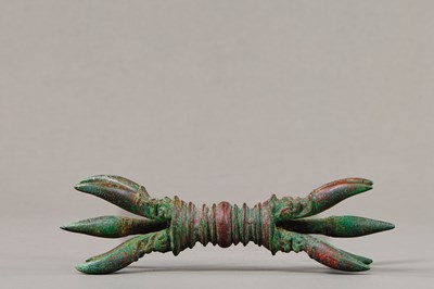 Lot 396 - BRONZE VAJRA INDONESIA 12TH CENTURY