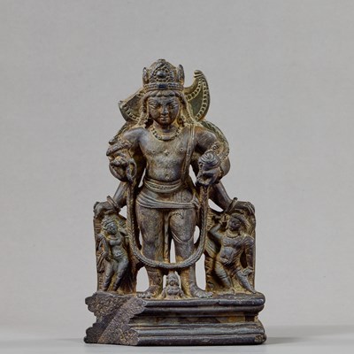 Lot 335 - STANDING STONE VISHNU WITH ATTENDANTS, KASHMIR, 12TH CENTURY