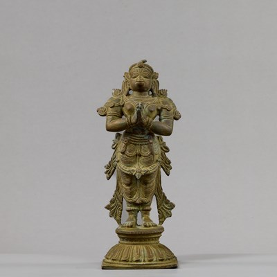 Lot 296 - STANDING BRONZE HANUMAN IN ANJALI MUDRA INDIA, 16TH CENTURY