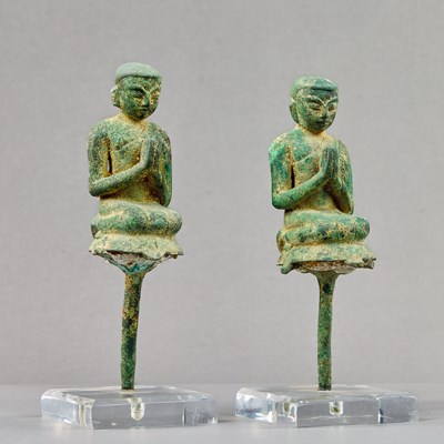 Lot 101 - PAIR KNEEILING BRONZE ADORANTS BURMA 18TH CENTURY