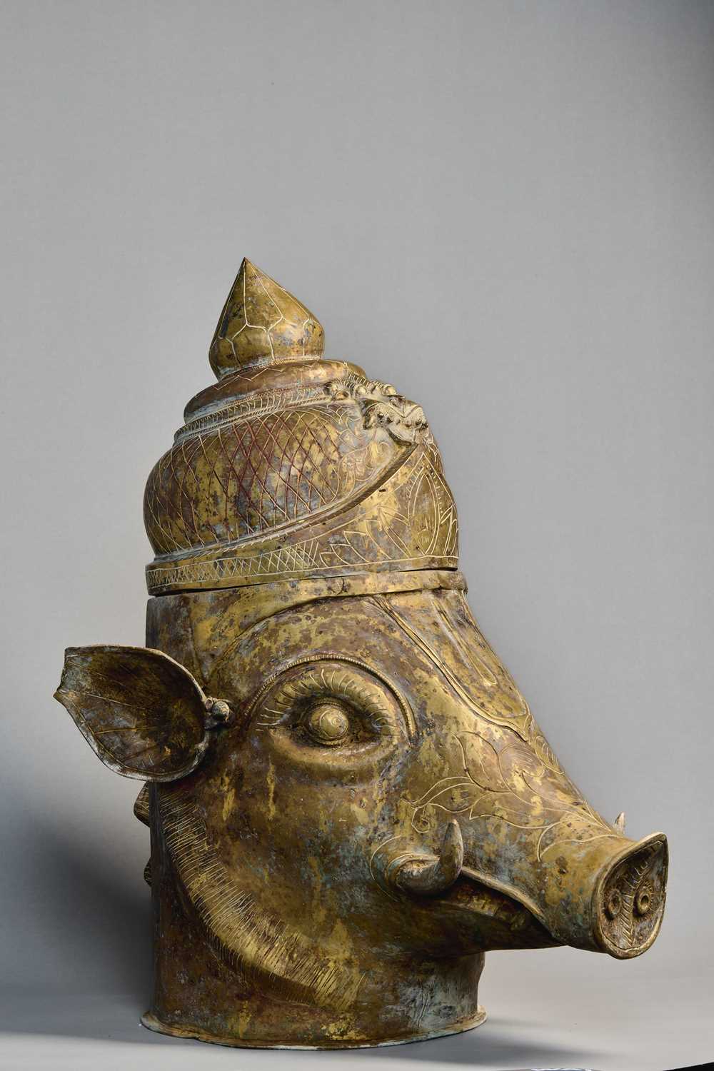 Lot 85 - LARGE BRONZE HEAD OF VARAHA (THE BOAR AVATAR OF VISHNU), INDIA, 18TH CENTURY