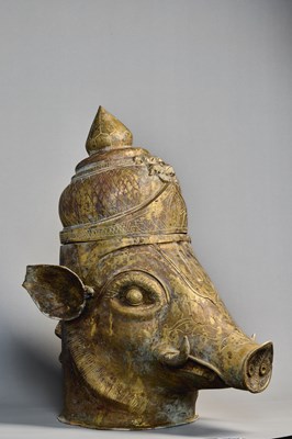 Lot 85 - LARGE BRONZE HEAD OF VARAHA (THE BOAR AVATAR OF VISHNU), INDIA, 18TH CENTURY