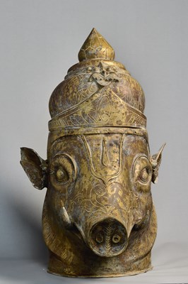 Lot 85 - LARGE BRONZE HEAD OF VARAHA (THE BOAR AVATAR OF VISHNU), INDIA, 18TH CENTURY