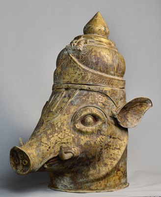 Lot 85 - LARGE BRONZE HEAD OF VARAHA (THE BOAR AVATAR OF VISHNU), INDIA, 18TH CENTURY