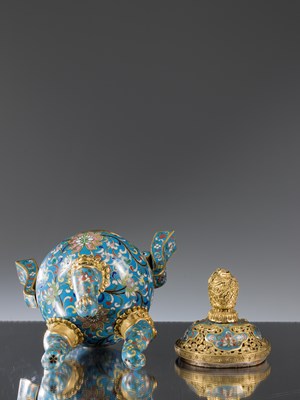 Lot 115 - TRIPOD INCENSE BURNER TYPE 'DING'