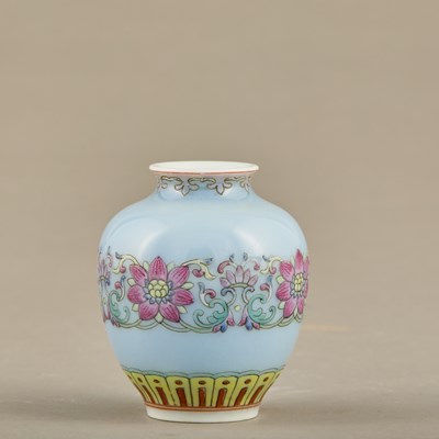 Lot 60 - QIANLONG MARK AND PERIOD (1736–1795) YANGCAI MINIATURE VASE