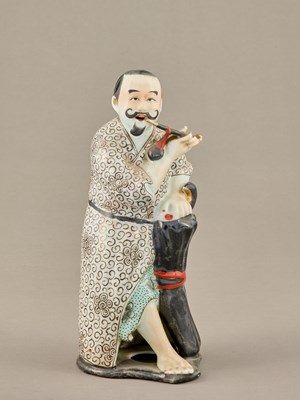 Lot 133 - FAMILLE ROSE PORCELAIN FIGURE OF A FISHERMAN, REPUBLIC PERIOD