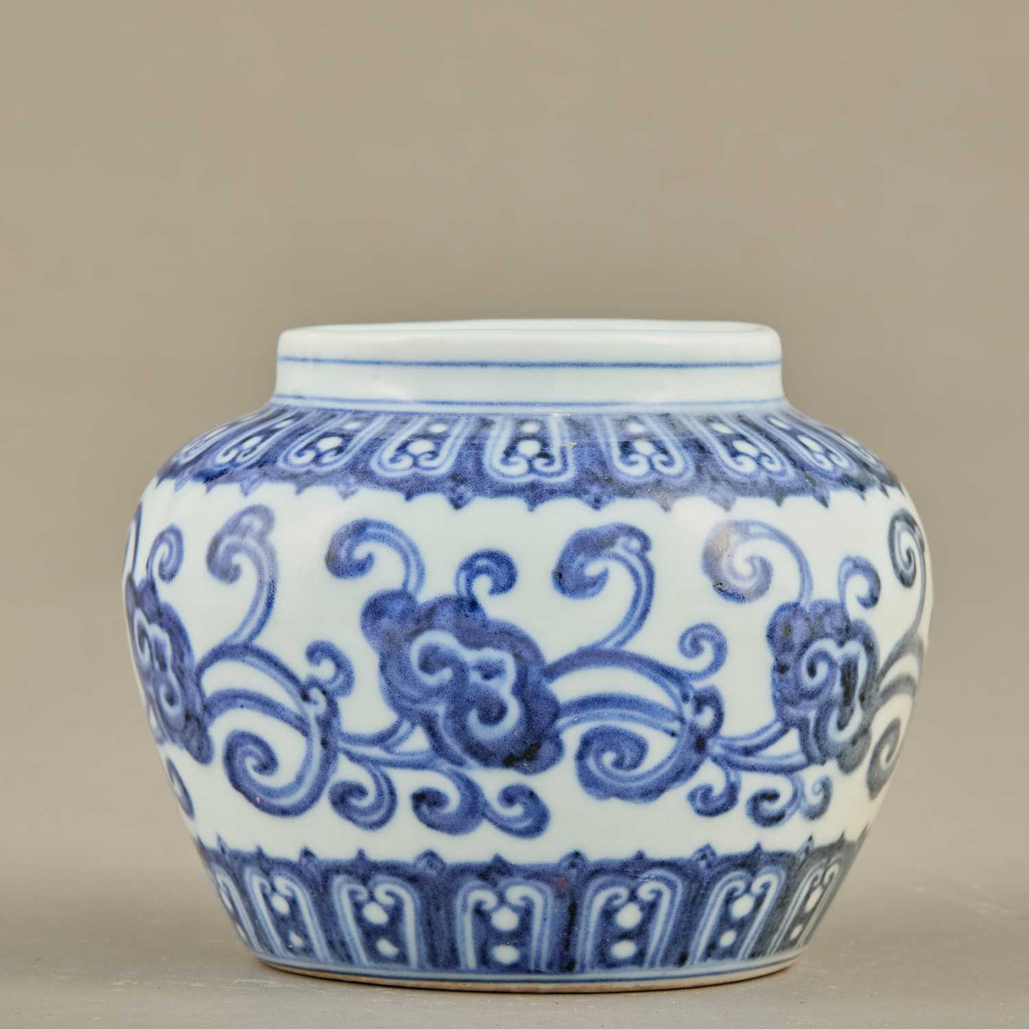 Lot 41 - XUANDE BLUE-AND-WHITE SMALL JAR WITH LINGZHI DECORATION