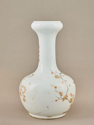 Lot 54 - QIANJIANGCAI GARLIC-HEAD VASE WITH PRUNUS BLOSSOMS, BIRDS AND INSCRIPTION, LATE QING DYNASTY