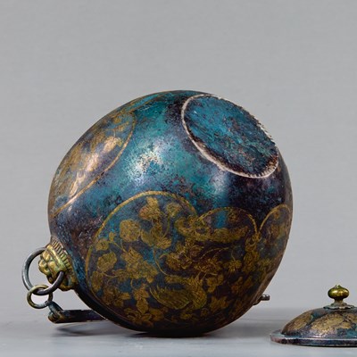 Lot 18 - GILT AND SILVER-INLAID BRONZE JAR WITH BIRD AND FLORAL DECORATION, TANG DYNASTY
