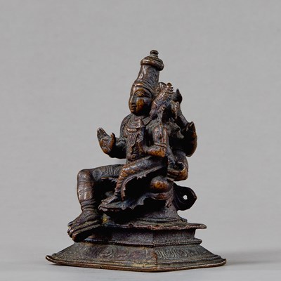 Lot 27 - VISHNU AND LAKSHMI INDIA 16TH CENTURY