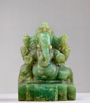 Lot 429 - GREEN STONE FIGURE OF GANESHA INDIA 18TH CENTURY