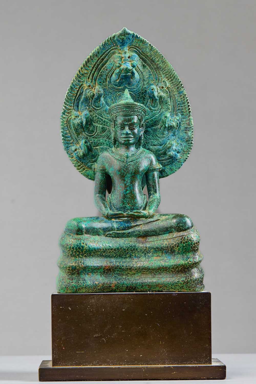 Lot 2 - BUDDHA MUCHALINDA BRONZE KHMER LOPBURI 13TH CENTURY