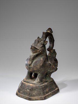 Lot 81 - LARGE OPIUM WEIGHT