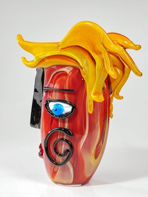 Lot 30 - MURANO VASE IN THE STYLE OF PICASSO
